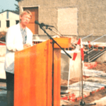 Regine Hildebrandt bei der Grundsteinlegung